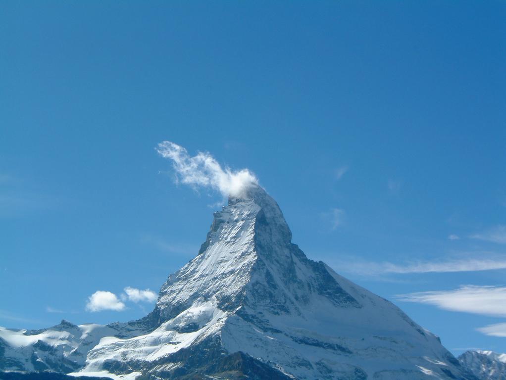 Апартаменты Strahlhorn Церматт Номер фото